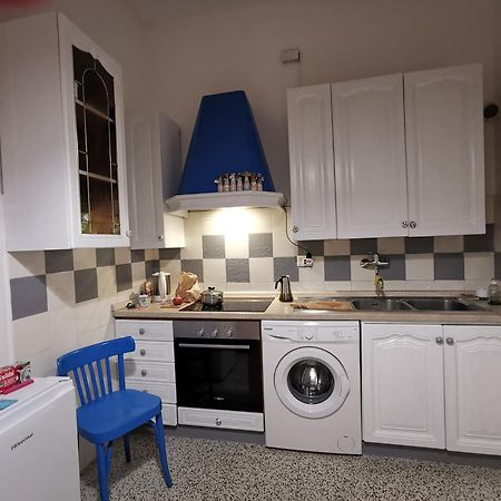 Verité Empoli Extérieur photo